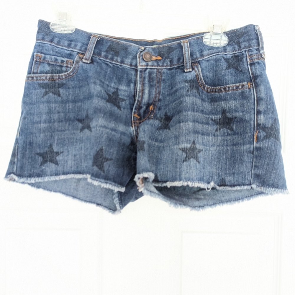 Star denim shorts